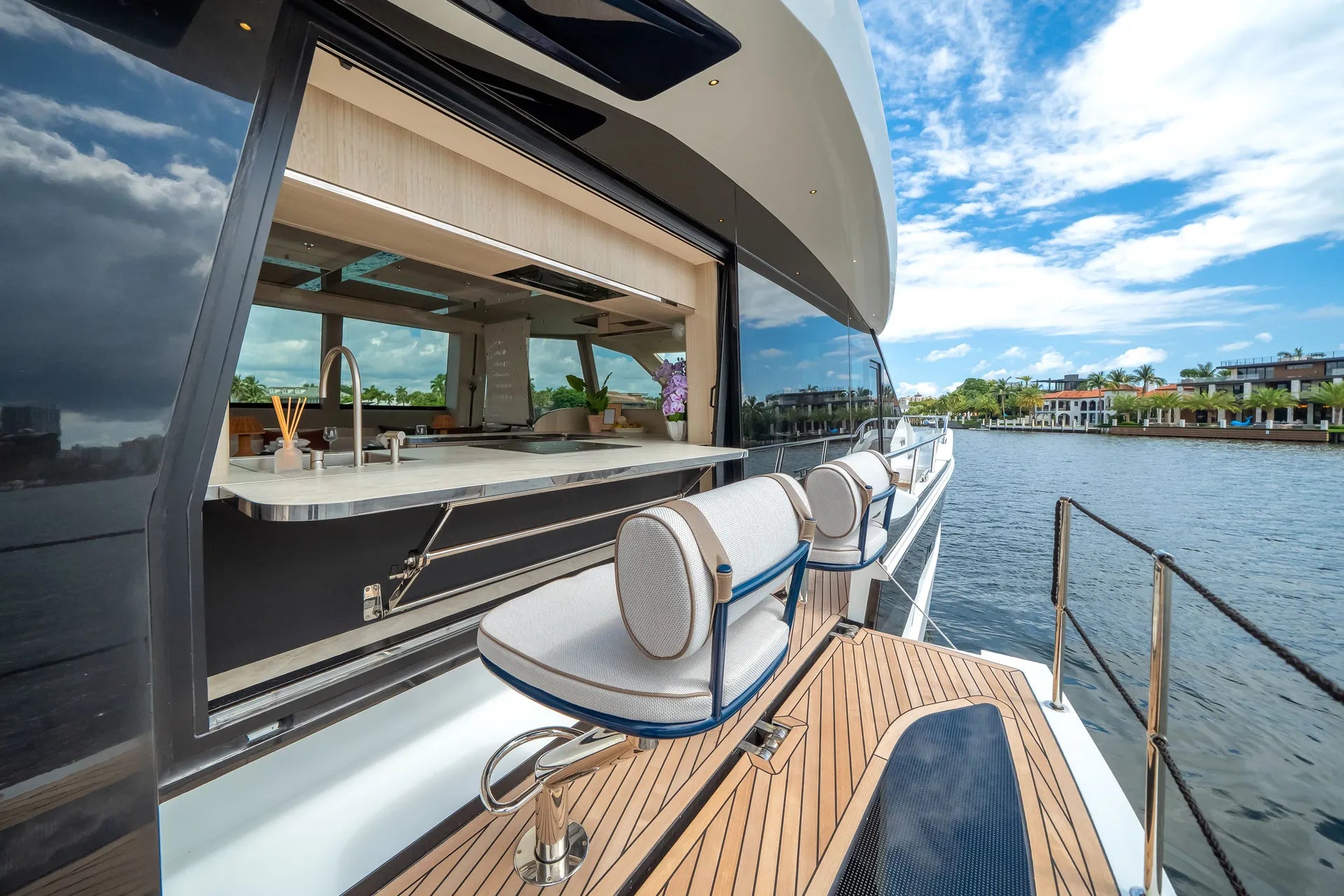 GALEON Fly 62’ FT Yacht