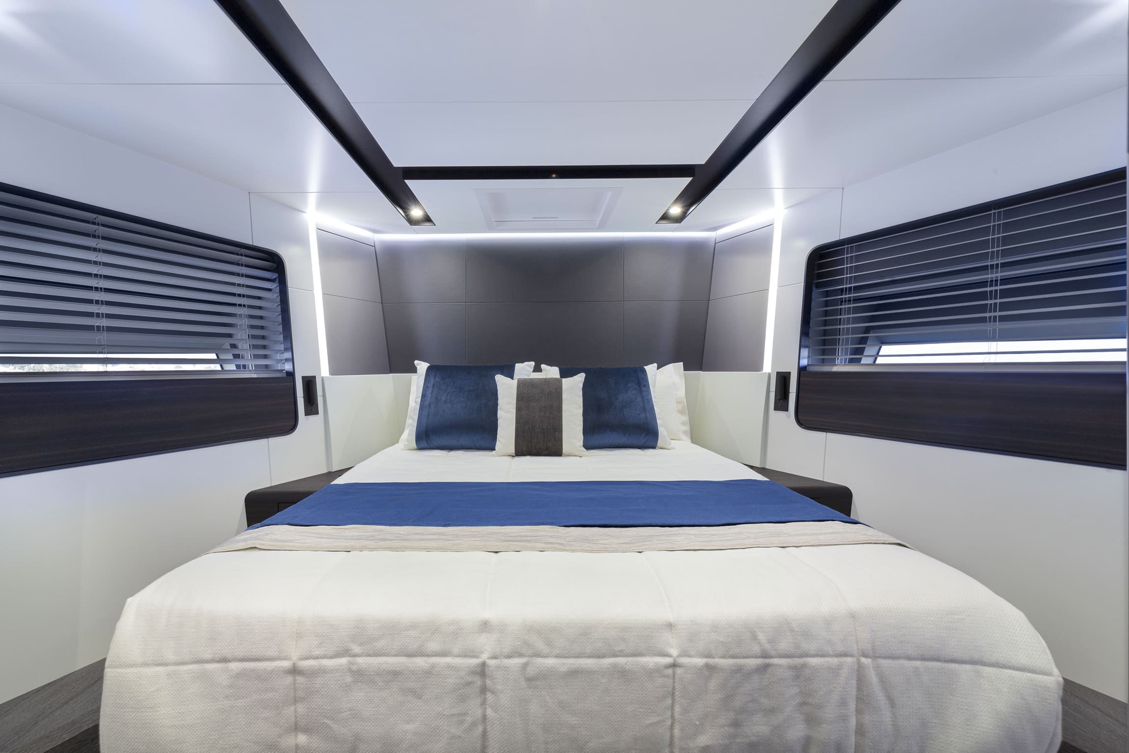 AS8 82' FT Yacht