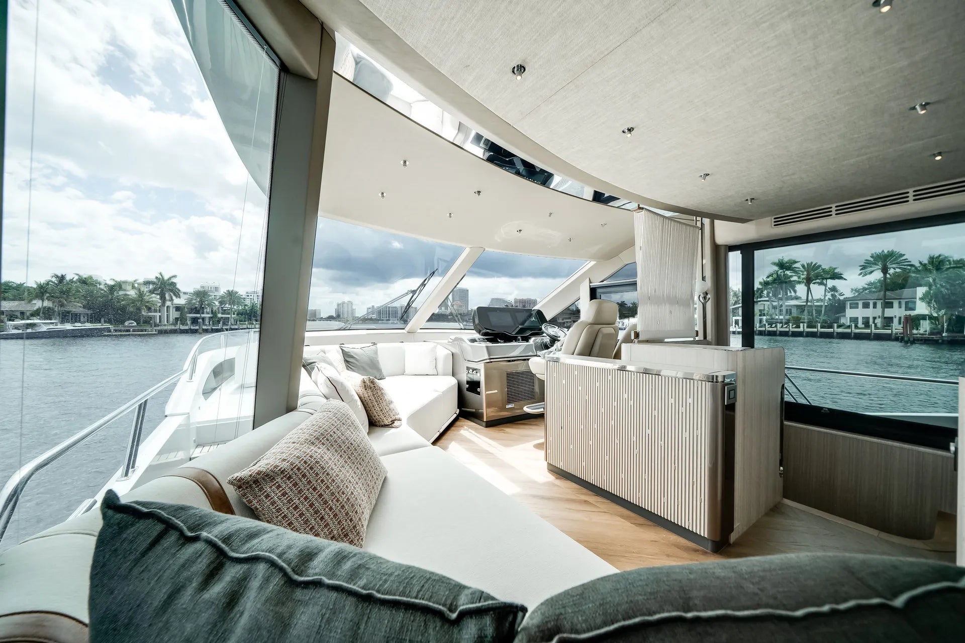 GALEON Fly 62’ FT Yacht