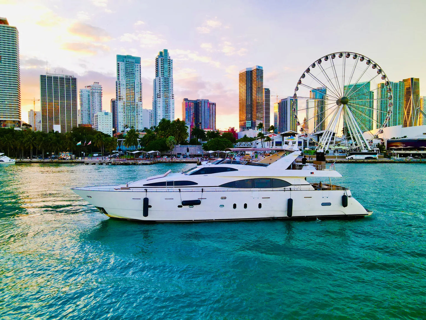 100’ Ft Miami Sonara Yacht