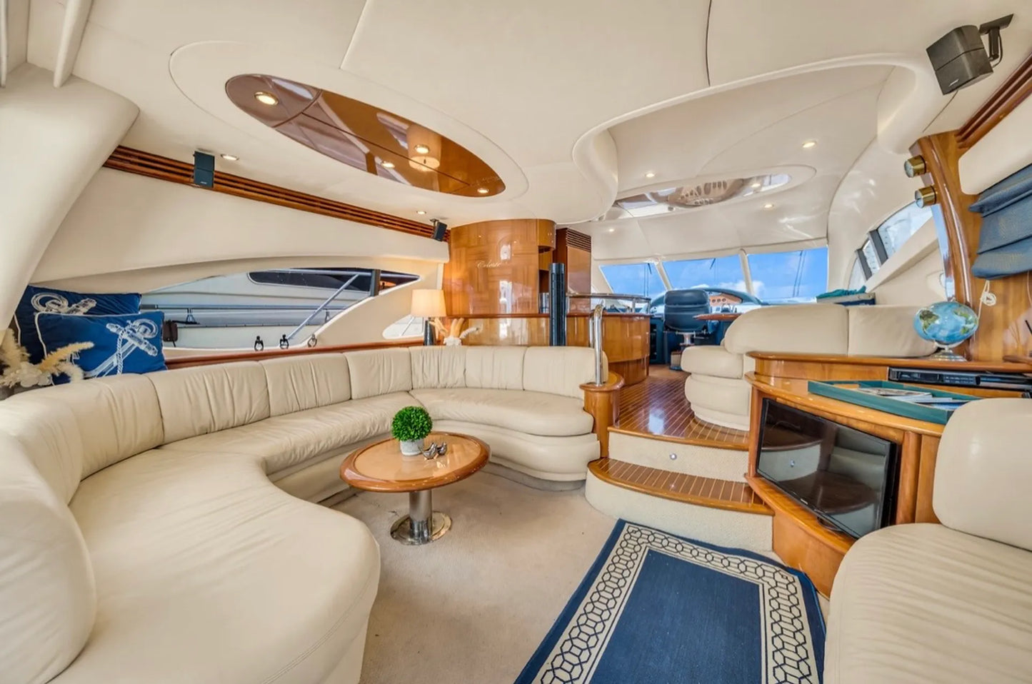 70’ Ft Miami Sealine Yacht