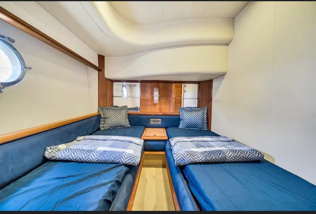 70’ Ft Miami Sealine Yacht